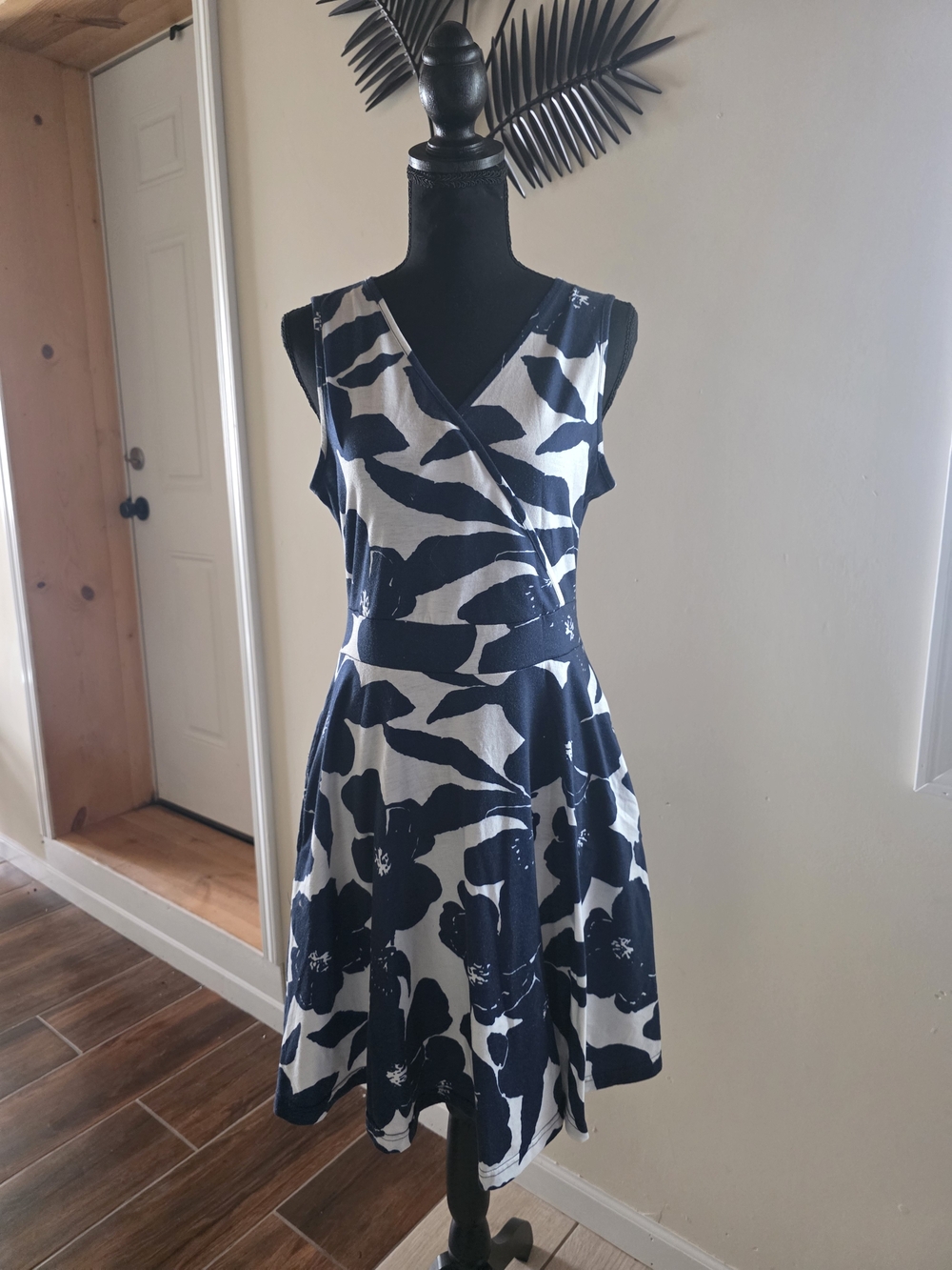 Sleeveless Navy and White Floral Wrap Dress -Guberry (Size M)